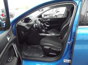 Peugeot 308 BLUEHDI 100 CV ALLURE PACK BVM - photo 4
