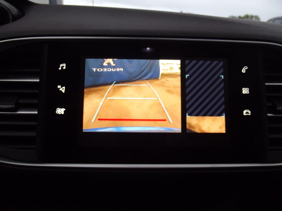 Peugeot 308 BLUEHDI 100 CV ALLURE PACK BVM - photo 8