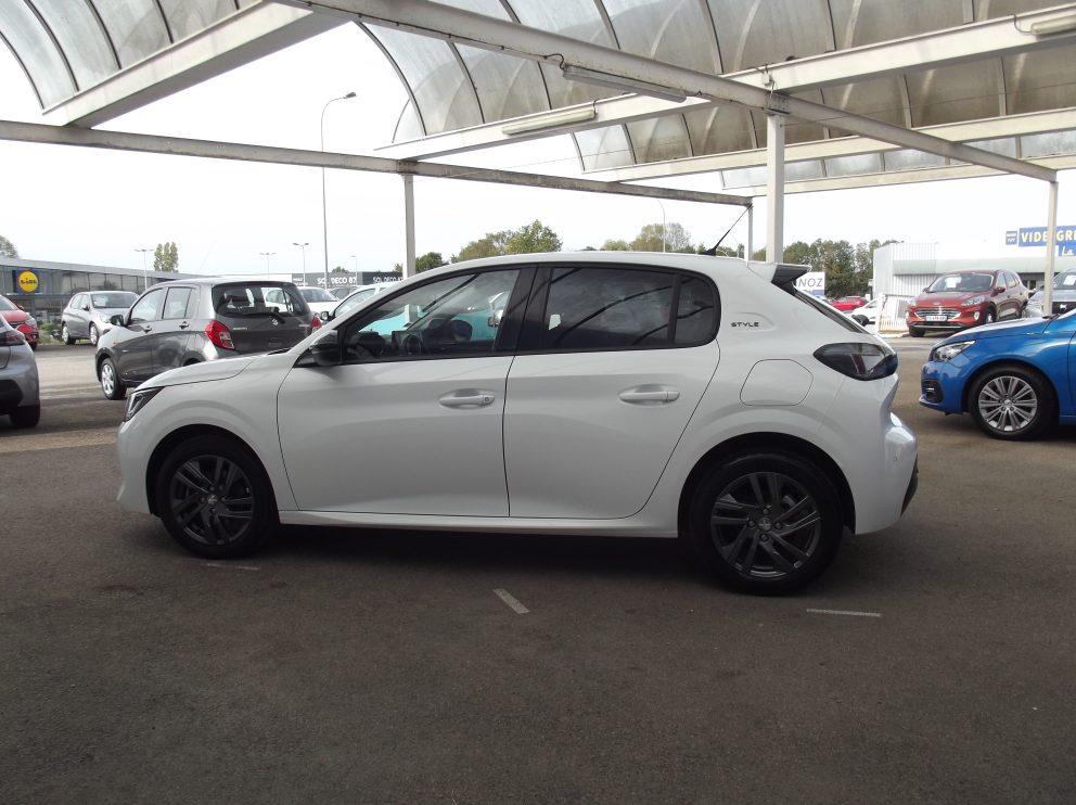 Peugeot 208 BLUEHDI 100 CV STYLE BVM - photo 2