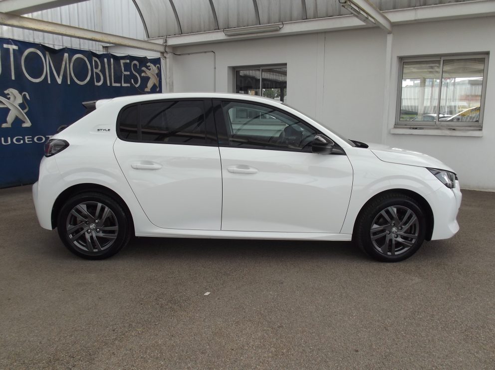 Peugeot 208 BLUEHDI 100 CV STYLE BVM - photo 4