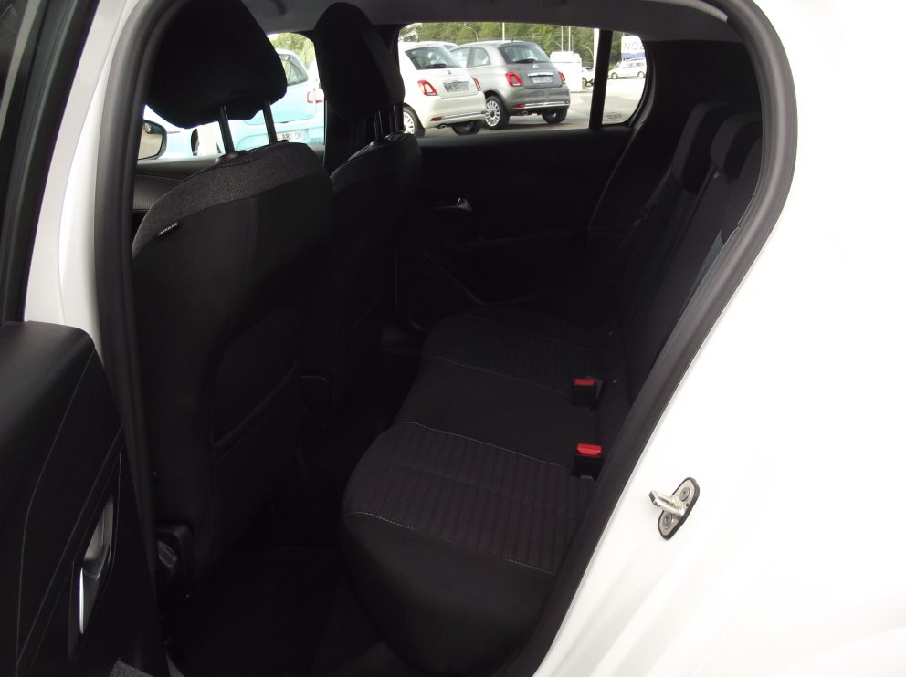 Peugeot 208 BLUEHDI 100 CV STYLE BVM - photo 13