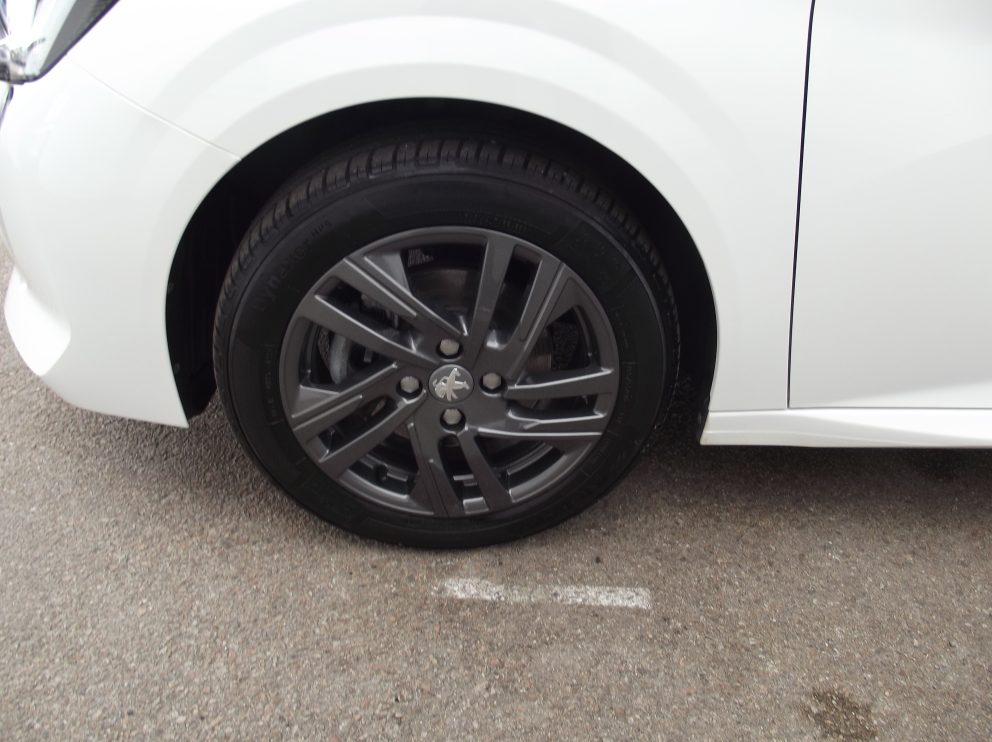 Peugeot 208 BLUEHDI 100 CV STYLE BVM - photo 16